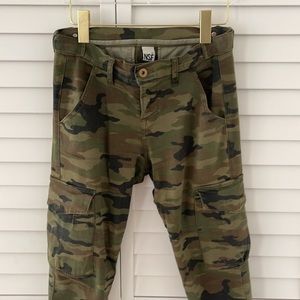 💰SOLD💰NSF Vincent Camo Skinny Cargo Olive Pants 25